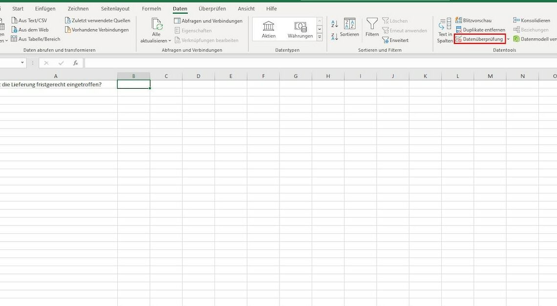 Excel: Show Yes/No field