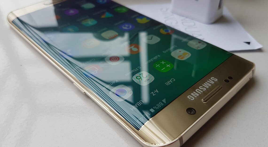 Samsung Galaxy S6 and S6 Edge: Hard Reset - how to do it