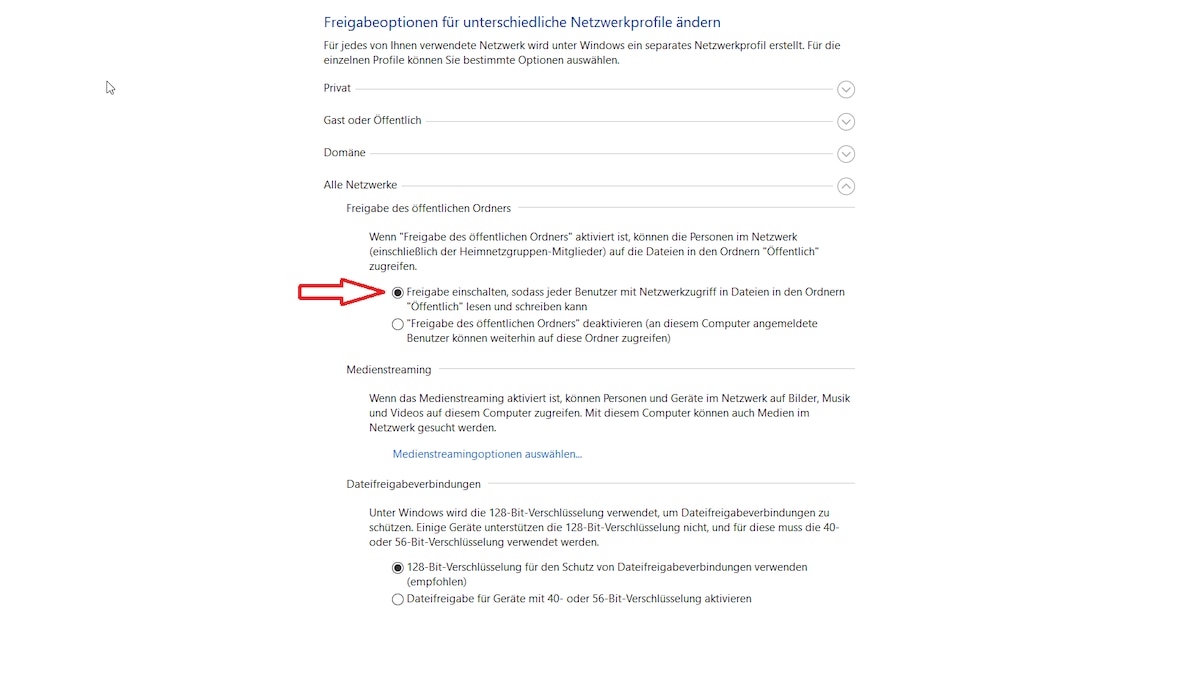 To transfer files from PC to PC, you must first change the sharing in the settings.