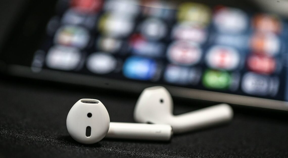 Apple Airpods 3 vs. Airpods 4: These are the differences