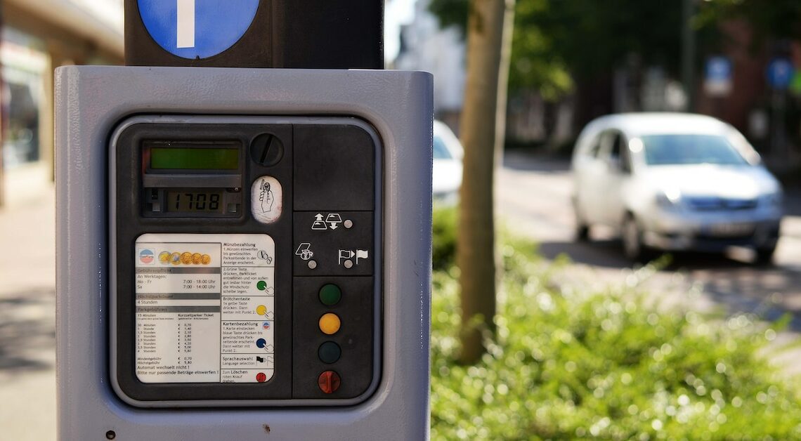 Bread roll button on the parking machine: This is what the function is all about