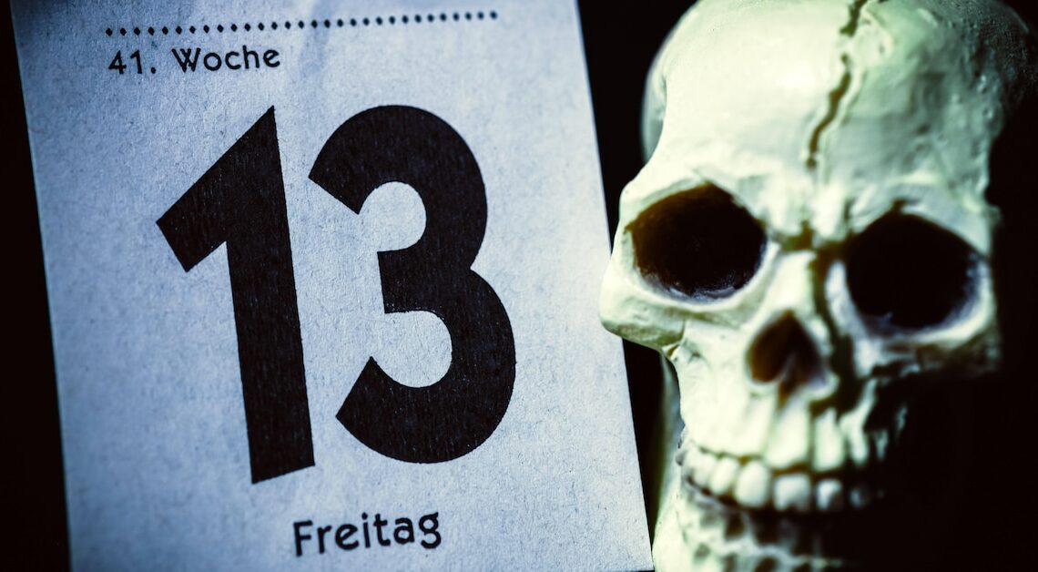 Friday the 13th: The best sayings for WhatsApp, Facebook & Co.