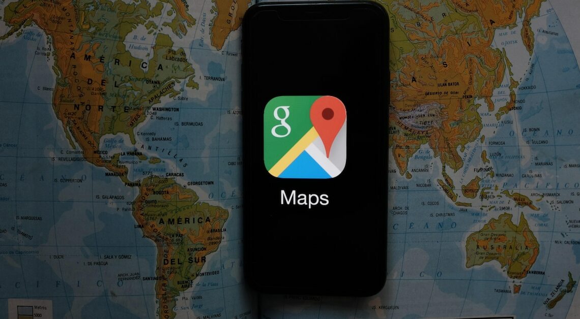 Use Google Maps offline on the iPhone: here's how